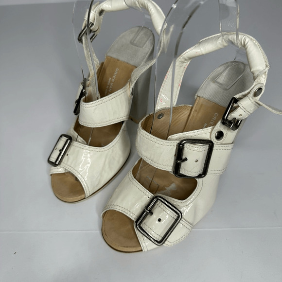 Dries Van Noten Buckle block heel Sandals white cream patent leather womens 37.5 - Picture 3 of 11